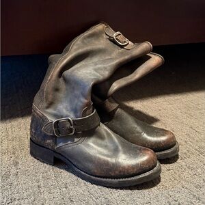 Women's size 8 FRYE Boots
